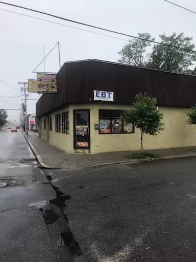 Main picture of 518 Broad St
