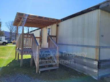 Main picture of 432 Pocahontas St W