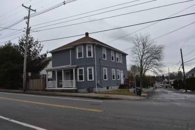 Main picture of 1714 Smith St