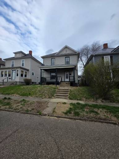 Main picture of 364 S 10th St - 364