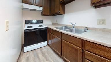 Main picture of 2810 Claudette St