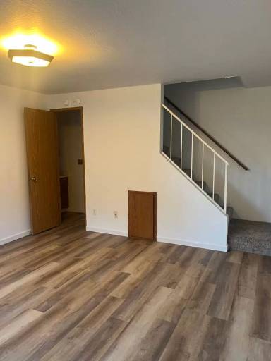 Main picture of 2055 Campus Dr