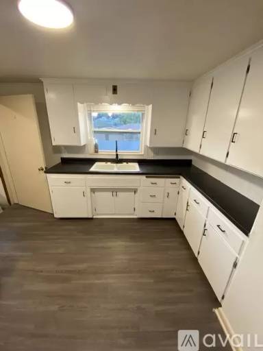 Main picture of 135 4th St