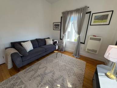 Main picture of 1672 S Harvard Blvd