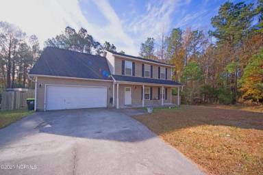 Main picture of 105 Bennie Ct