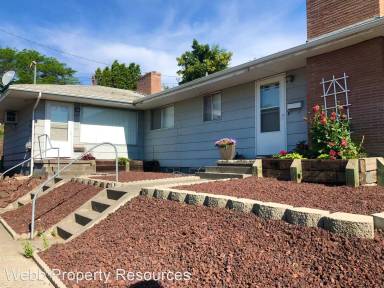 Main picture of 605 NW 11th St