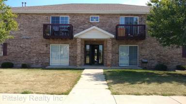 Main picture of 928 Regent Dr