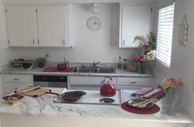 Main picture of 232 W Caldwell Ave