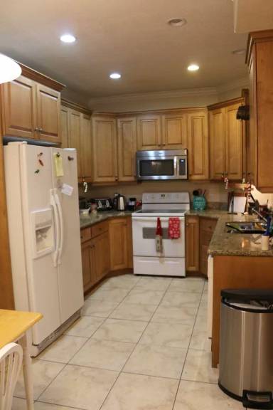 Main picture of 221 N 1200 W
