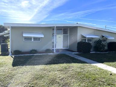 Main picture of 7905 Jeffery Ave