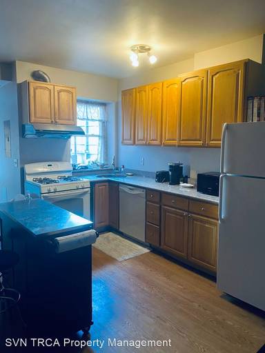 Main picture of 3057 Penn Ave