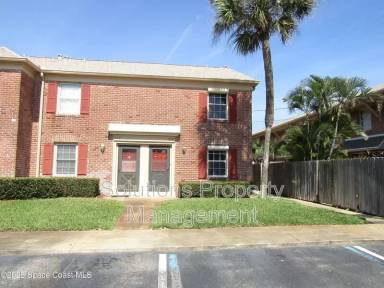 Main picture of 910 S Colonial Ct