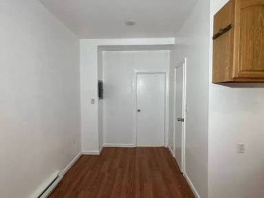 Main picture of 79 Jackson St