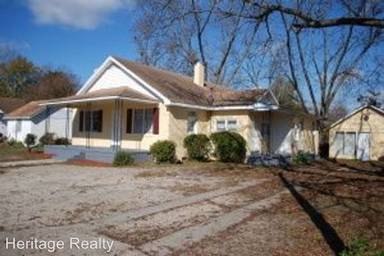 Main picture of 1207 MacArthur St