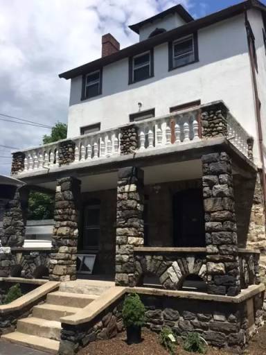 Main picture of 3 Maiden Ln