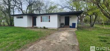 Main picture of 617 S Ash St