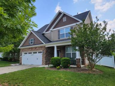 Main picture of 1934 Glenkirk Dr