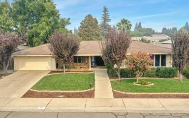 Main picture of 1581 Nadean Dr