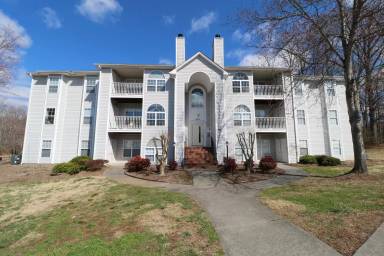 Main picture of 223 Quietwood Dr