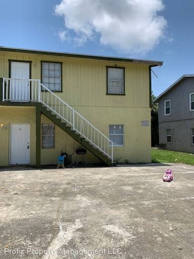 Main picture of 1633 W 28th St