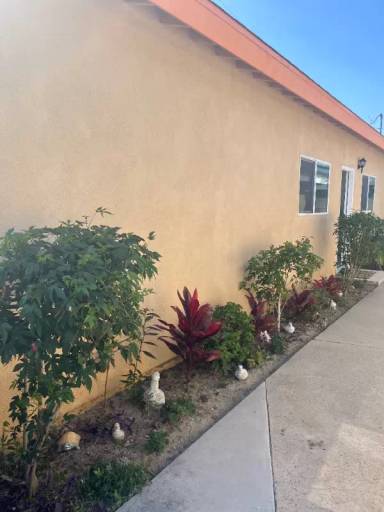Main picture of 15951 Los Reyes St