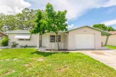 Main picture of 7034 Parrot Dr