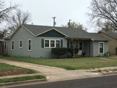 Main picture of 2711 29th St