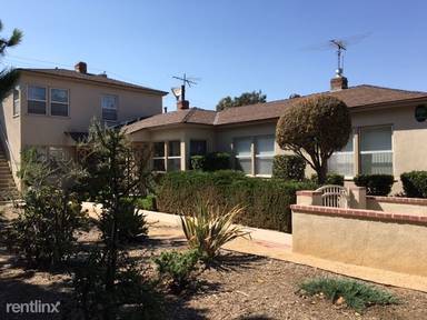 Main picture of 4707 Clark Ave