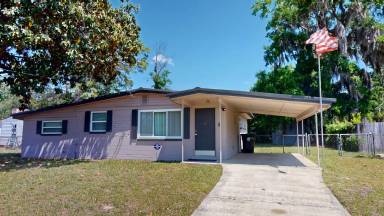 Main picture of 170 Draco St