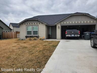 Main picture of 4508 W Peninsula Dr