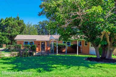 Main picture of 3516 43rd St