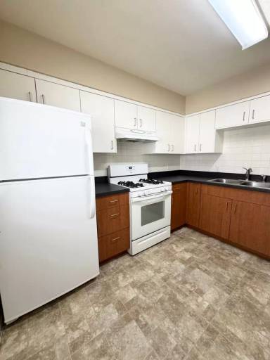 Main picture of 4802 Underwood Ave