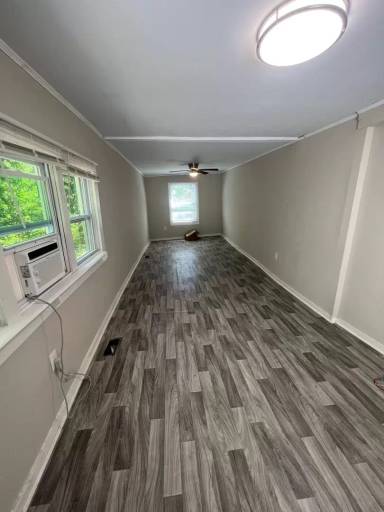 Main picture of 1112 East Dr