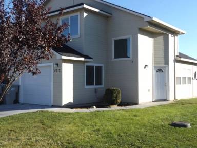 Main picture of 4915-4920 Sir James Ave Apartments