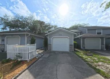 Main picture of 3054 Cobblewood Ln N