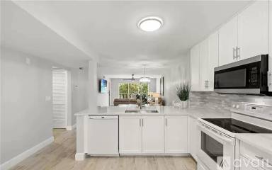 Main picture of 3071 Sandpiper Bay Cir