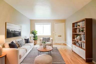 Main picture of 7008 N Amherst St