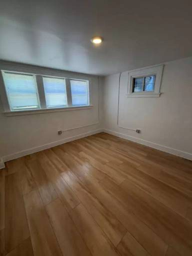 Main picture of 1384 W 83rd St