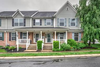 Main picture of 258 Cool Creek Way