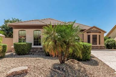 Main picture of 3079 E Ridgewood Ln