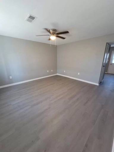 Main picture of 104 Brooks Blvd