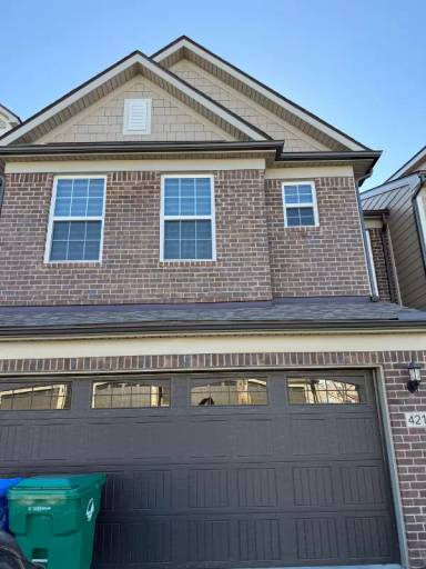 Main picture of 421 Addison Cir
