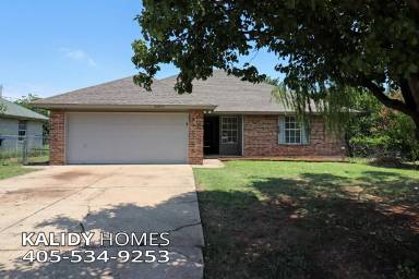 Main picture of 6001 SE 8th St