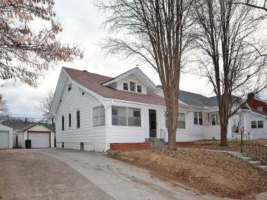 Main picture of 2517 N 49th St