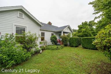 Main picture of 111 Jim Deal Rd