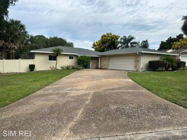 Main picture of 2445 Hilltop Ct