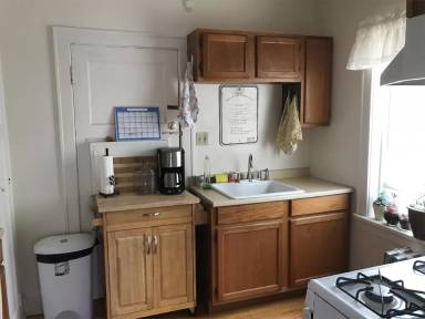 Main picture of 3059 S Kinnickinnic Ave - 3