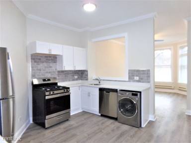 Main picture of 2905 N Mildred Ave