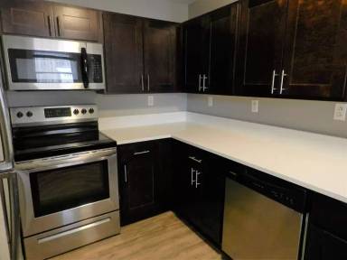Main picture of 1001 Huron Rd E