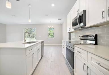 Main picture of 5454 Rhapsody Ave